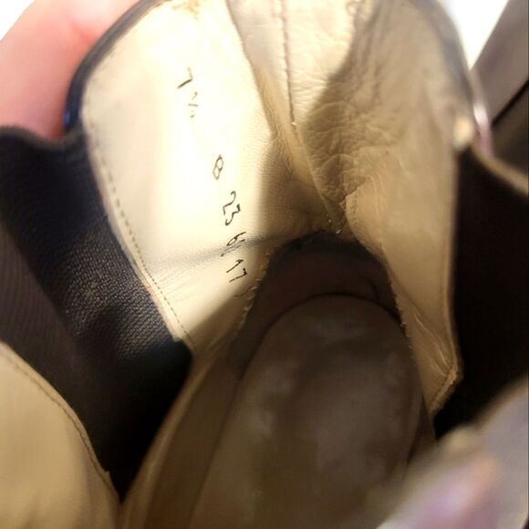 Roger Clergerie Brown Leather Pull-On Chelsea Boots Womens sz.7.5 MSRP $695 - Picture 7 of 9